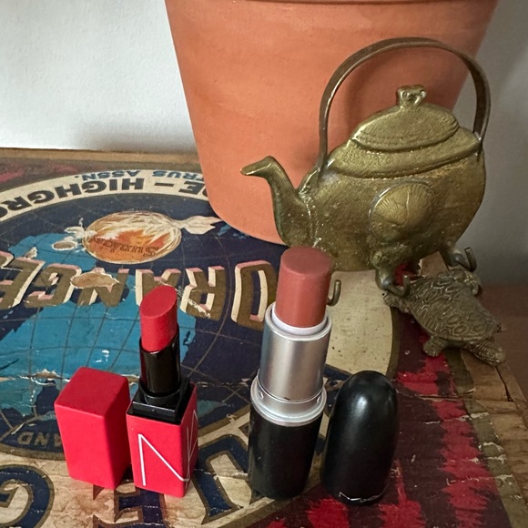 Nars & Mac Lipstick Matte Finish Bundle - Picture 6 of 13